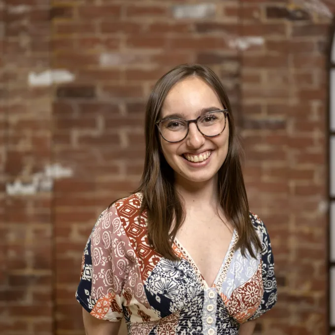 Brenna Jones Headshot